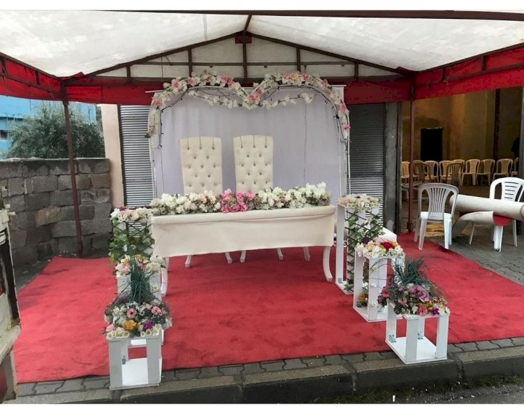 Osmaniye Kına Tahtı